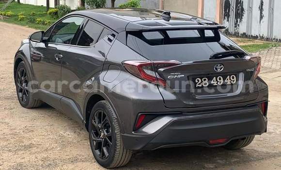 Buy Used Toyota C-HR Black Car in Douala in Littoral Cameroon Buy Used Toyota C-HR Black Car in Douala in Littoral Cameroon