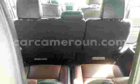 Acheter Occasion Voiture Ford Explorer Blanc à Douala, Littoral Cameroon Acheter Occasion Voiture Ford Explorer Blanc à Douala, Littoral Cameroon