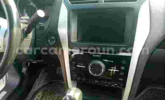 Acheter Occasion Voiture Ford Explorer Blanc à Douala, Littoral Cameroon Acheter Occasion Voiture Ford Explorer Blanc à Douala, Littoral Cameroon