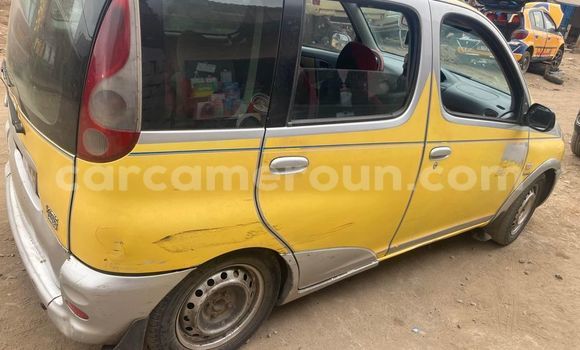 Sayi Na hannu Toyota Yaris Sauran Mota in Douala a Ƙasar Kamaru Sayi Na hannu Toyota Yaris Sauran Mota in Douala a Ƙasar Kamaru