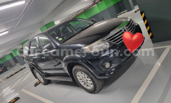 Buy Used Toyota Fortuner Black Car in Douala in Littoral Cameroon Buy Used Toyota Fortuner Black Car in Douala in Littoral Cameroon