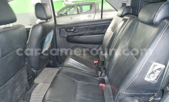 Acheter Occasion Voiture Toyota Fortuner Noir à Douala, Littoral Cameroon Acheter Occasion Voiture Toyota Fortuner Noir à Douala, Littoral Cameroon