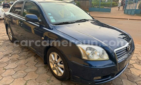 Sayi Na hannu Toyota Avensis Blue Mota in Yaounde a Babban Kamaru Sayi Na hannu Toyota Avensis Blue Mota in Yaounde a Babban Kamaru