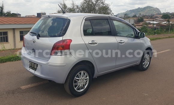 Acheter Occasion Voiture Toyota Vitz Gris à Yaoundé, Central Cameroon Acheter Occasion Voiture Toyota Vitz Gris à Yaoundé, Central Cameroon