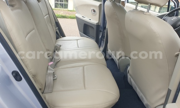 Acheter Occasion Voiture Toyota Vitz Gris à Yaoundé, Central Cameroon Acheter Occasion Voiture Toyota Vitz Gris à Yaoundé, Central Cameroon