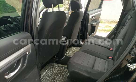 Sayi Na hannu Honda CR–V Black Mota in Douala a Ƙasar Kamaru Sayi Na hannu Honda CR–V Black Mota in Douala a Ƙasar Kamaru