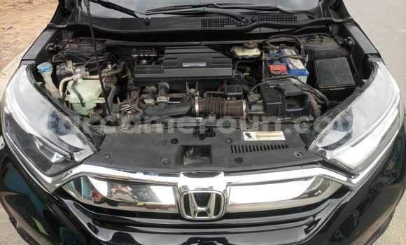 Sayi Na hannu Honda CR–V Black Mota in Douala a Ƙasar Kamaru Sayi Na hannu Honda CR–V Black Mota in Douala a Ƙasar Kamaru