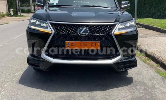 Sayi Na hannu Lexus LX 450 Black Mota in Douala a Ƙasar Kamaru