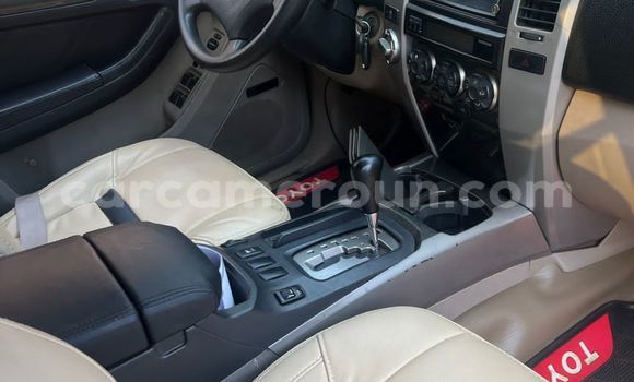 Sayi Na hannu Toyota 4Runner Azurfa Mota in Yaounde a Babban Kamaru Sayi Na hannu Toyota 4Runner Azurfa Mota in Yaounde a Babban Kamaru