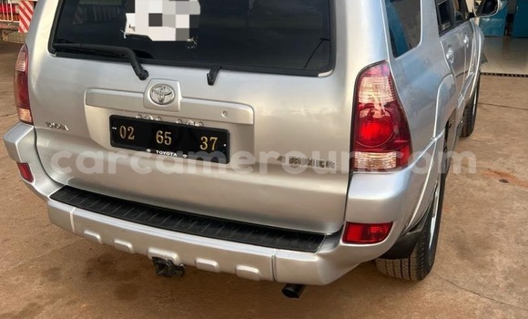 Sayi Na hannu Toyota 4Runner Azurfa Mota in Yaounde a Babban Kamaru Sayi Na hannu Toyota 4Runner Azurfa Mota in Yaounde a Babban Kamaru