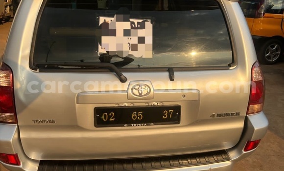 Sayi Na hannu Toyota 4Runner Azurfa Mota in Yaounde a Babban Kamaru Sayi Na hannu Toyota 4Runner Azurfa Mota in Yaounde a Babban Kamaru