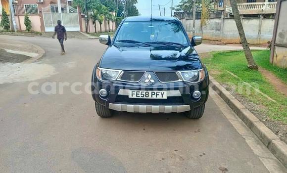 Sayi Na hannu Mitsubishi L200 Black Mota in Ambam a Kamaru ta Kudu