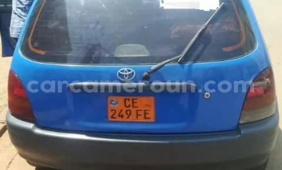 Sayi Na hannu Toyota Starlet Blue Mota in Douala a Ƙasar Kamaru Sayi Na hannu Toyota Starlet Blue Mota in Douala a Ƙasar Kamaru