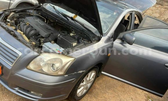 Sayi Na hannu Toyota Avensis Sauran Mota in Douala a Ƙasar Kamaru Sayi Na hannu Toyota Avensis Sauran Mota in Douala a Ƙasar Kamaru