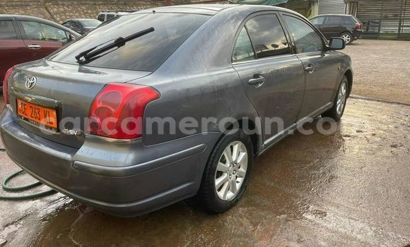 Sayi Na hannu Toyota Avensis Sauran Mota in Douala a Ƙasar Kamaru Sayi Na hannu Toyota Avensis Sauran Mota in Douala a Ƙasar Kamaru