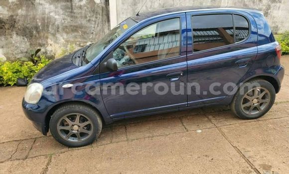 Sayi Na hannu Toyota Yaris Blue Mota in Douala a Ƙasar Kamaru Sayi Na hannu Toyota Yaris Blue Mota in Douala a Ƙasar Kamaru