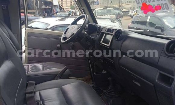 Sayi Na hannu Toyota Land Cruiser Sauran Mota in Bafoussam a West Kamaru Sayi Na hannu Toyota Land Cruiser Sauran Mota in Bafoussam a West Kamaru