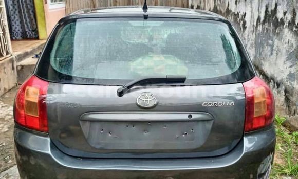 Sayi Na hannu Toyota Corolla Sauran Mota in Douala a Ƙasar Kamaru Sayi Na hannu Toyota Corolla Sauran Mota in Douala a Ƙasar Kamaru