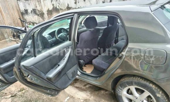 Sayi Na hannu Toyota Corolla Sauran Mota in Douala a Ƙasar Kamaru Sayi Na hannu Toyota Corolla Sauran Mota in Douala a Ƙasar Kamaru