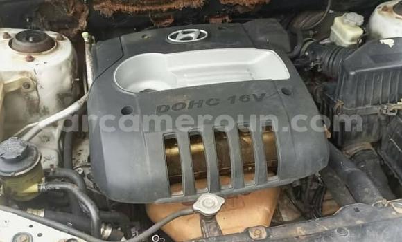 Sayi Na hannu Hyundai Santa Fe Sauran Mota in Douala a Ƙasar Kamaru Sayi Na hannu Hyundai Santa Fe Sauran Mota in Douala a Ƙasar Kamaru