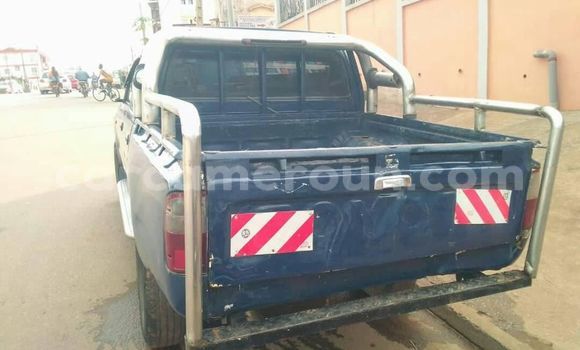 Sayi Na hannu Toyota Pickup Black Mota in Douala a Ƙasar Kamaru Sayi Na hannu Toyota Pickup Black Mota in Douala a Ƙasar Kamaru