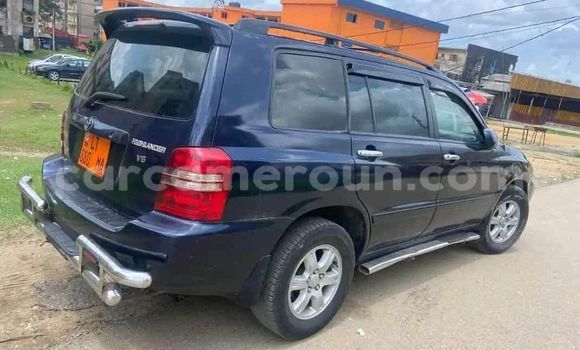 Sayi Na hannu Toyota Highlander Black Mota in Bafoussam a West Kamaru