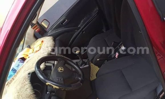 Acheter Occasion Voiture Toyota Corolla Rouge à Bafoussam, West Cameroon Acheter Occasion Voiture Toyota Corolla Rouge à Bafoussam, West Cameroon