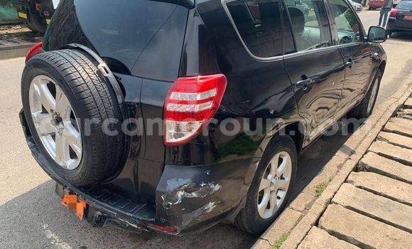 Acheter Occasion Voiture Toyota RAV4 Noir à Douala, Littoral Cameroon Acheter Occasion Voiture Toyota RAV4 Noir à Douala, Littoral Cameroon