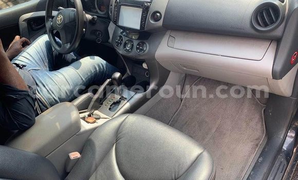 Acheter Occasion Voiture Toyota RAV4 Noir à Douala, Littoral Cameroon Acheter Occasion Voiture Toyota RAV4 Noir à Douala, Littoral Cameroon