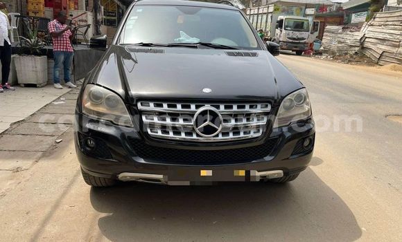 Acheter Occasion Voiture Mercedes‒Benz ML–Class Noir à Douala, Littoral Cameroon Acheter Occasion Voiture Mercedes‒Benz ML–Class Noir à Douala, Littoral Cameroon