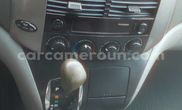 Acheter Import Voiture Toyota Sienna Gris à Douala, Littoral Cameroon Acheter Import Voiture Toyota Sienna Gris à Douala, Littoral Cameroon
