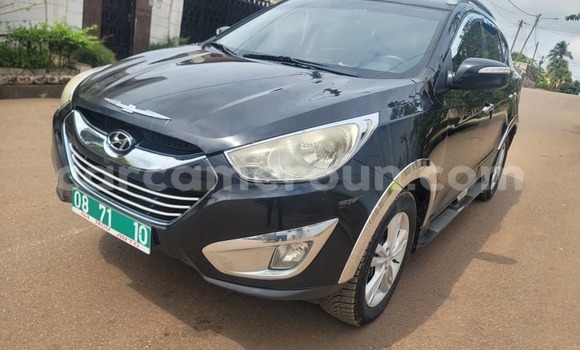 Sayi Na hannu Hyundai Tucson Black Mota in Yaounde a Babban Kamaru Sayi Na hannu Hyundai Tucson Black Mota in Yaounde a Babban Kamaru