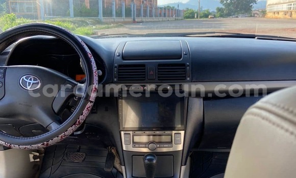 Acheter Occasion Voiture Toyota Avensis Blanc à Yaoundé, Central Cameroon Acheter Occasion Voiture Toyota Avensis Blanc à Yaoundé, Central Cameroon