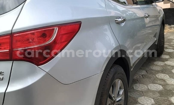 Acheter Import Voiture Hyundai Santa Fe Gris à Yaoundé, Central Cameroon Acheter Import Voiture Hyundai Santa Fe Gris à Yaoundé, Central Cameroon