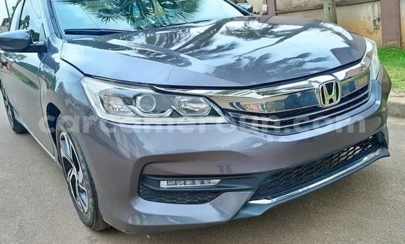 Acheter Occasion Voiture Honda Accord Gris à Yaoundé, Central Cameroon Acheter Occasion Voiture Honda Accord Gris à Yaoundé, Central Cameroon