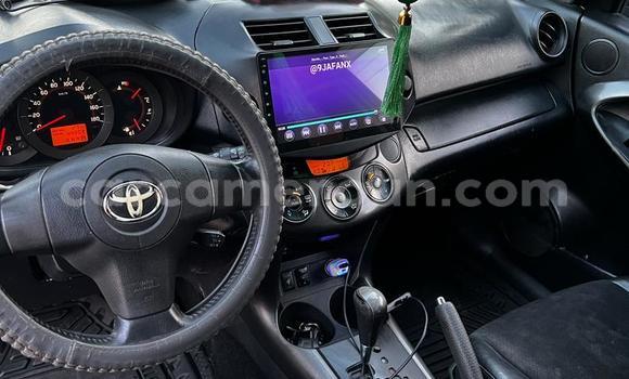 Buy Used Toyota Vanguard White Car in Douala in Littoral Cameroon Buy Used Toyota Vanguard White Car in Douala in Littoral Cameroon