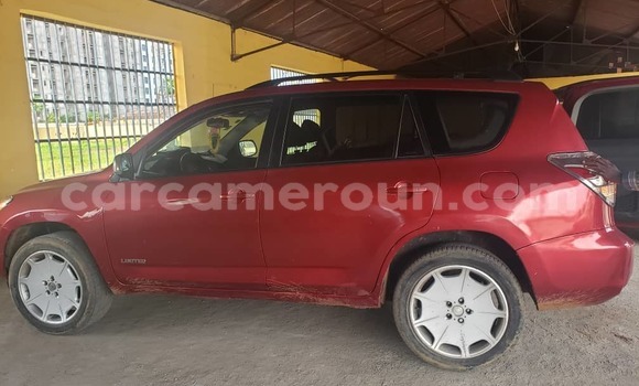 Buy Used Toyota RAV4 Red Car in Douala in Littoral Cameroon