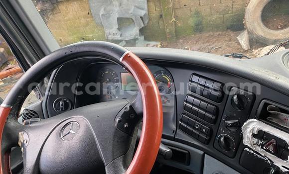 Acheter Import Utilitaire Mercedes‒Benz 2538 Blanc à Douala, Littoral Cameroon Acheter Import Utilitaire Mercedes‒Benz 2538 Blanc à Douala, Littoral Cameroon