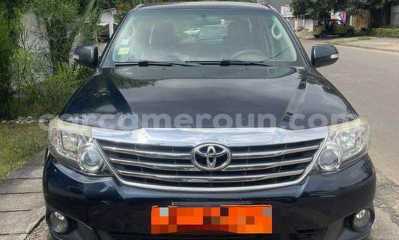 Acheter Occasion Voiture Toyota Fortuner Noir à Douala, Littoral Cameroon