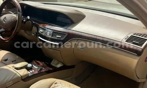 Acheter Occasion Voiture Mercedes‒Benz S–Class Blanc à Yaoundé, Central Cameroon Acheter Occasion Voiture Mercedes‒Benz S–Class Blanc à Yaoundé, Central Cameroon