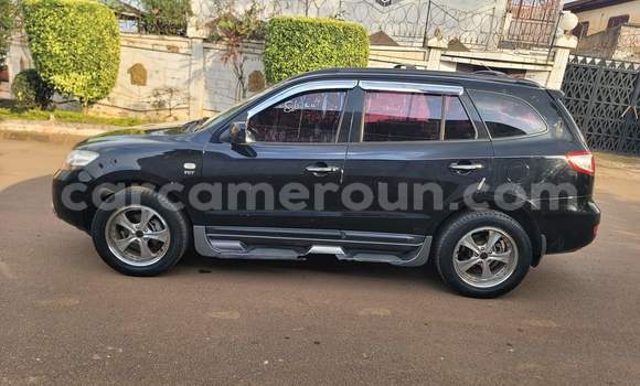 Acheter Occasion Voiture Hyundai Santa Fe Noir à Yaoundé, Central Cameroon Acheter Occasion Voiture Hyundai Santa Fe Noir à Yaoundé, Central Cameroon