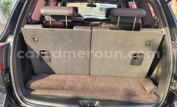 Acheter Occasion Voiture Hyundai Santa Fe Noir à Yaoundé, Central Cameroon Acheter Occasion Voiture Hyundai Santa Fe Noir à Yaoundé, Central Cameroon