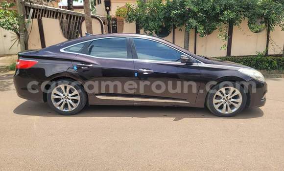 Acheter Occasion Voiture Hyundai Grandeur Noir à Yaoundé, Central Cameroon Acheter Occasion Voiture Hyundai Grandeur Noir à Yaoundé, Central Cameroon