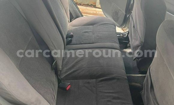 Sayi Na hannu Toyota IST Sauran Mota in Bafang a West Kamaru Sayi Na hannu Toyota IST Sauran Mota in Bafang a West Kamaru