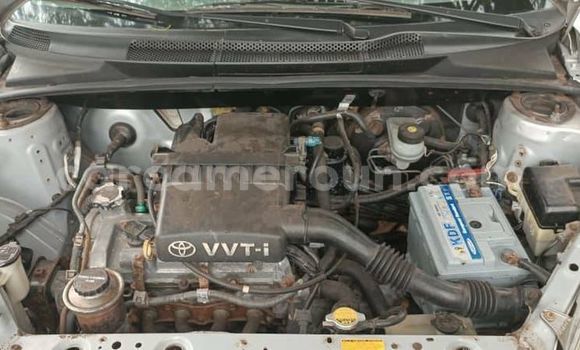 Sayi Na hannu Toyota Yaris Sauran Mota in Bafoussam a West Kamaru Sayi Na hannu Toyota Yaris Sauran Mota in Bafoussam a West Kamaru