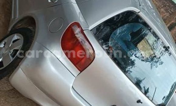 Sayi Na hannu Toyota Yaris Sauran Mota in Bafoussam a West Kamaru Sayi Na hannu Toyota Yaris Sauran Mota in Bafoussam a West Kamaru