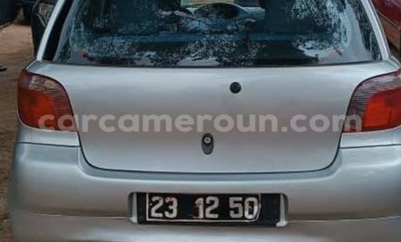 Sayi Na hannu Toyota Yaris Sauran Mota in Bafoussam a West Kamaru Sayi Na hannu Toyota Yaris Sauran Mota in Bafoussam a West Kamaru