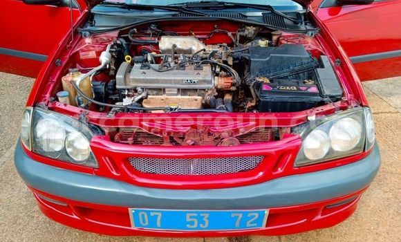 Sayi Na hannu Toyota Avensis Red Mota in Bafang a West Kamaru Sayi Na hannu Toyota Avensis Red Mota in Bafang a West Kamaru