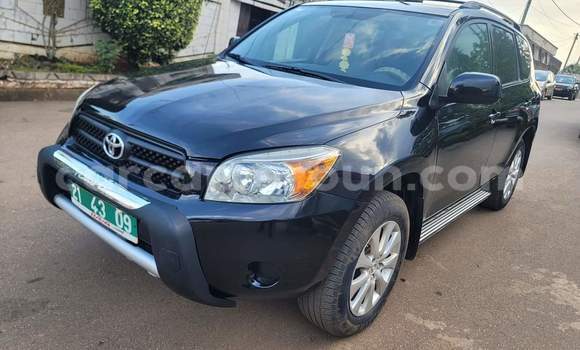 Acheter Occasion Voiture Toyota RAV4 Noir à Yaoundé, Central Cameroon Acheter Occasion Voiture Toyota RAV4 Noir à Yaoundé, Central Cameroon