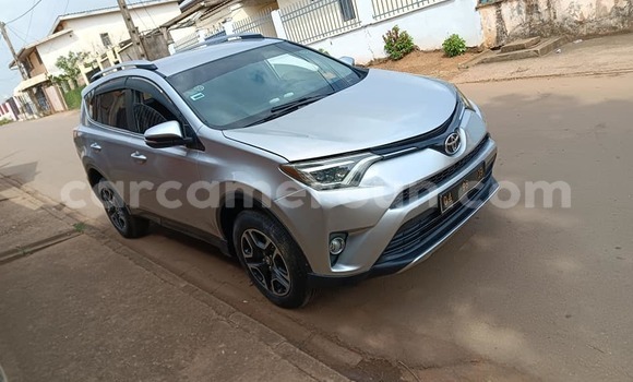Acheter Occasion Voiture Toyota RAV4 Autre à Yaoundé, Central Cameroon